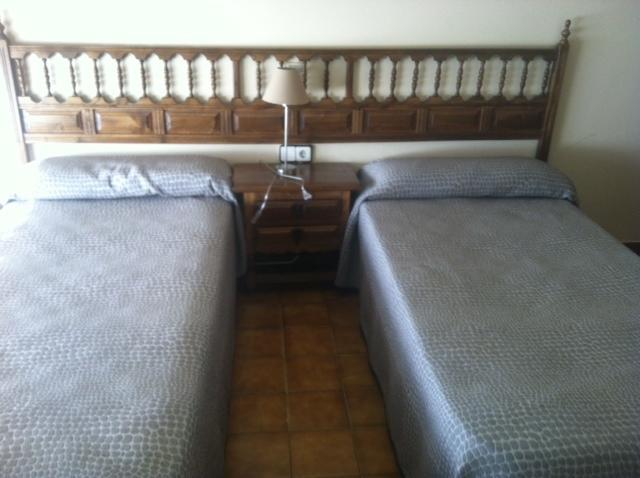 Hostal Mimosa Santander Camera foto
