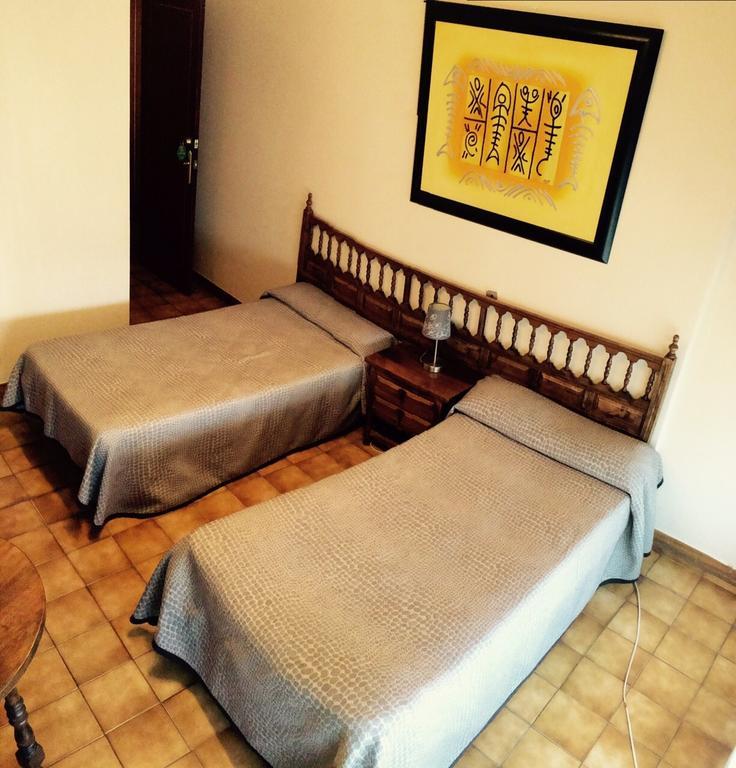 Hostal Mimosa Santander Camera foto
