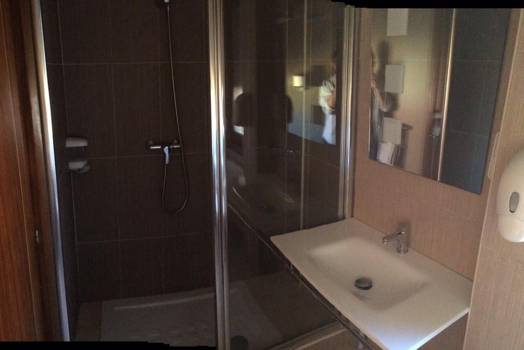 Hostal Mimosa Santander Camera foto